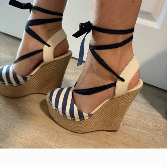 Gucci Blue and White Striped Espadrille Wedges - Picture 11 of 16